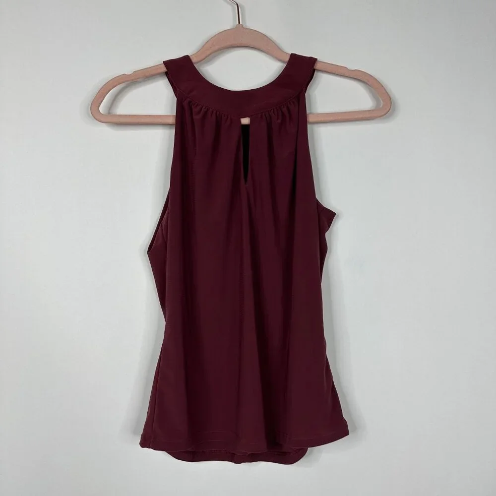 NWT White House Black Market Sleeveless Halter Keyhole Top Zinfandel M - Picture 3 of 7